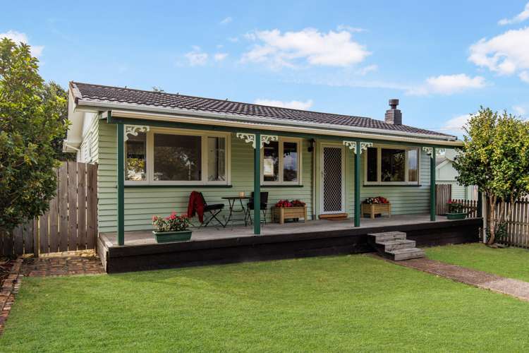 1/16 Lancaster Road Beach Haven_0