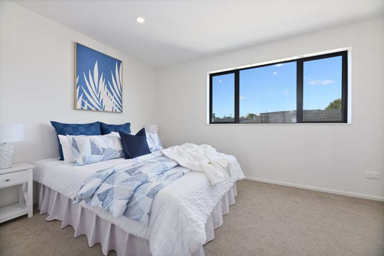 3/50 Newington Road Henderson_11