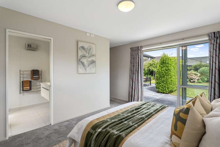 16 Temple Avenue Lincoln_17