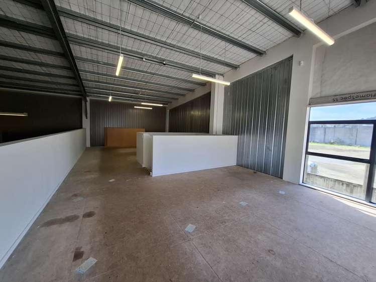 5/16 Wookey Lane Kumeu_6