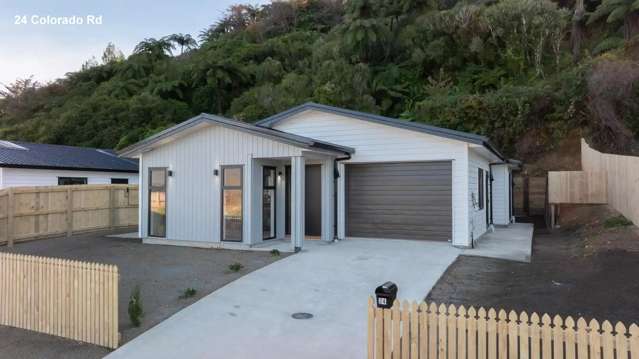 24 & 26 Colorado Road Totara Park_4