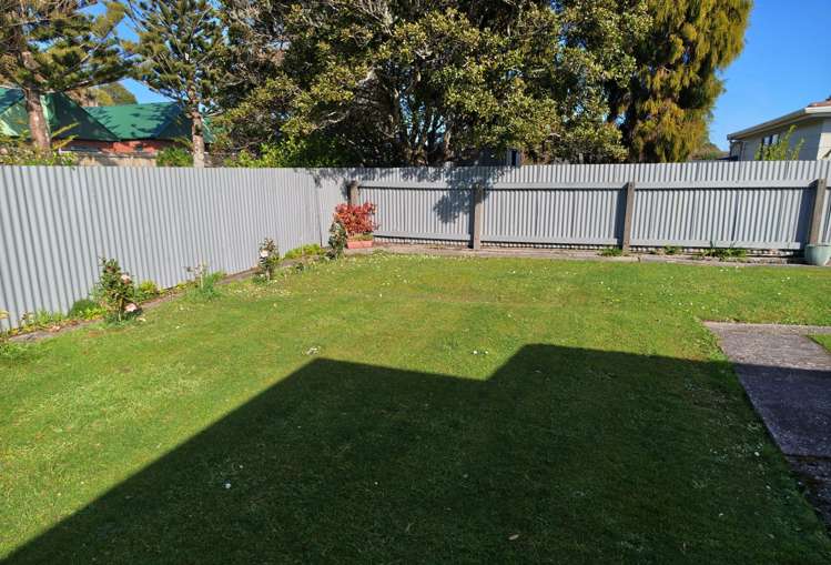 230 Sewell Street Hokitika_16