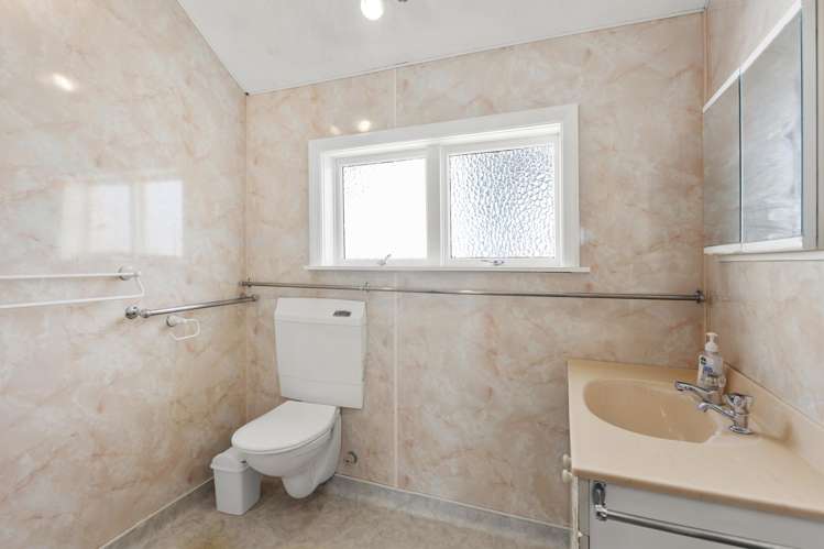 142 Kelburn Parade Kelburn_9