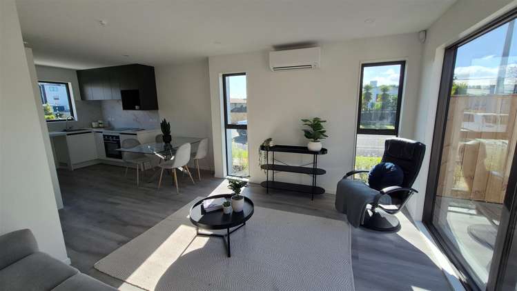 43 Friesian Drive Mangere_4