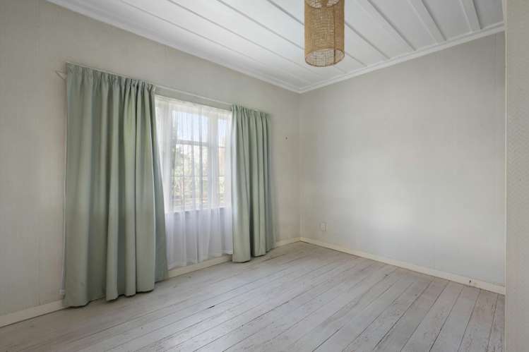 12 Riverbank Road Paeroa_8