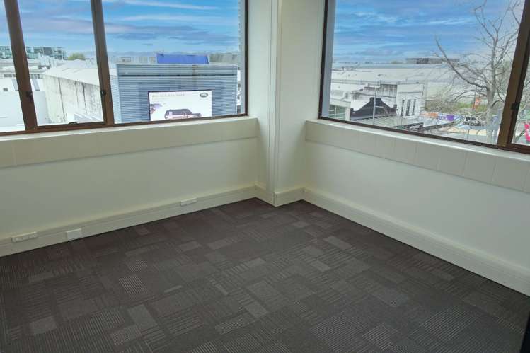 410 Victoria Street Hamilton Central_5