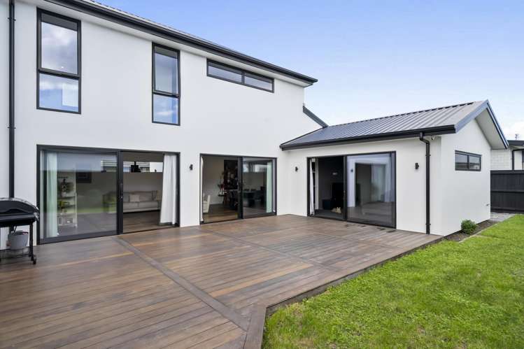 6 Timara Crescent Burwood_17