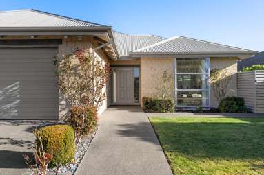 49 Country Palms Drive_1