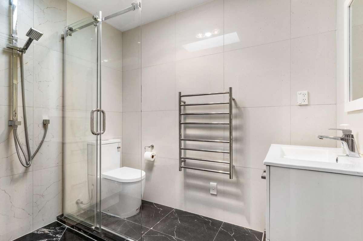 8/6 Patterson Street_2