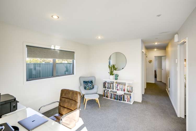 8 Anna Lane Raureka_15