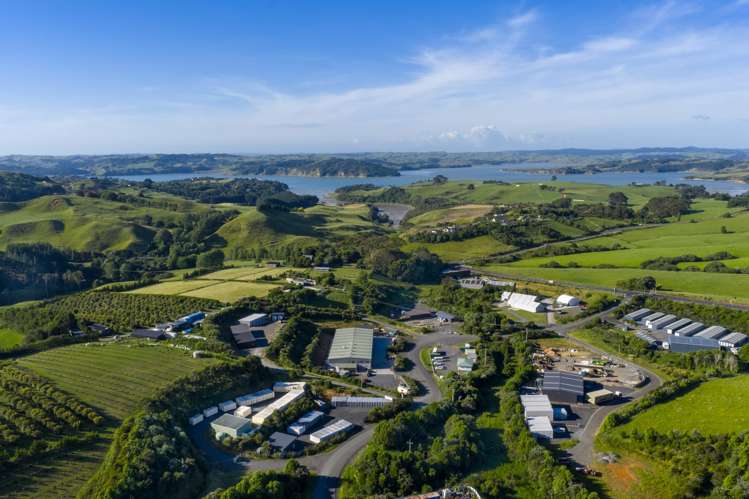 19 Nau Mai Road Raglan_8