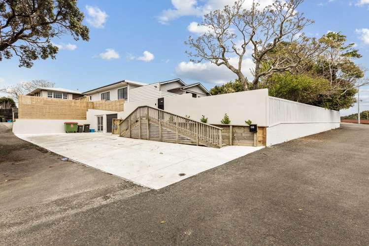 30 Waiwaka Terrace Strandon_21