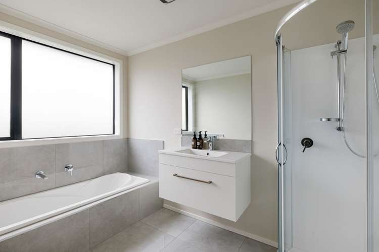 67 Jarrett Terrace Leamington_19