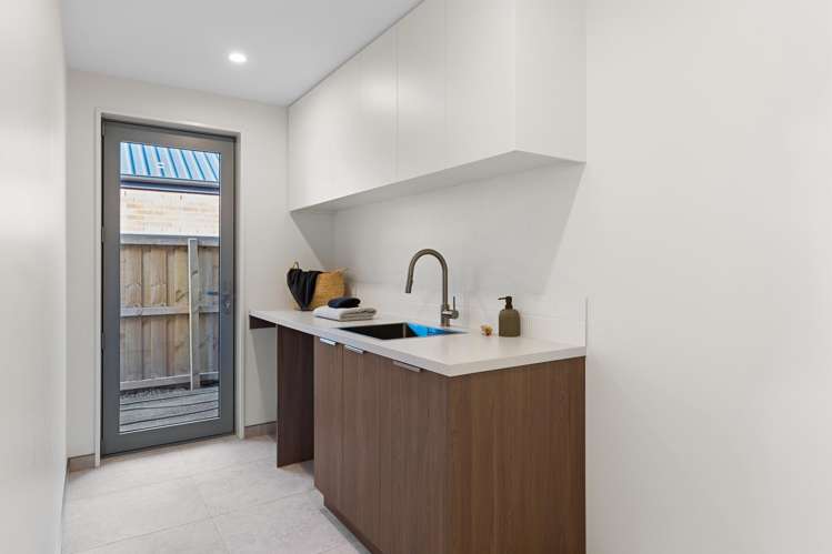 34 Greenslade Drive Lincoln_17