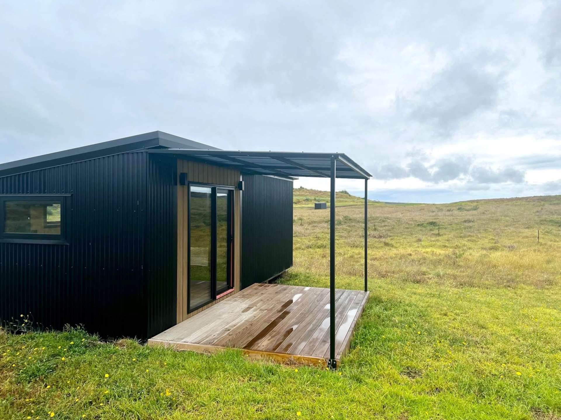 2/685 Karioitahi Road Waiuku_0