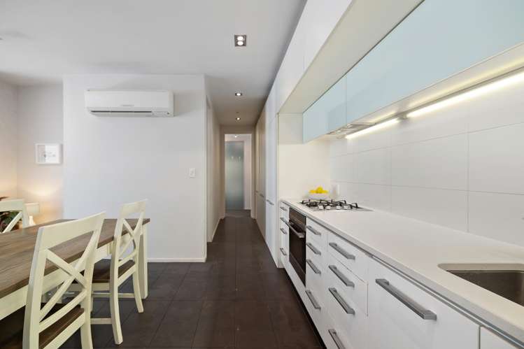 24/16 Kent Street Queenstown Hill_9