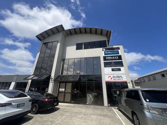 Unit 2/32 Greenpark Road Penrose_3