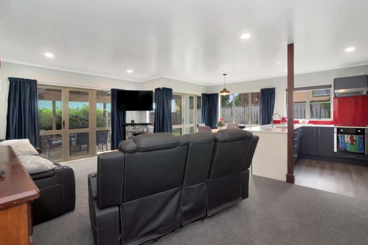 2 Smylie Close Ohauiti_4