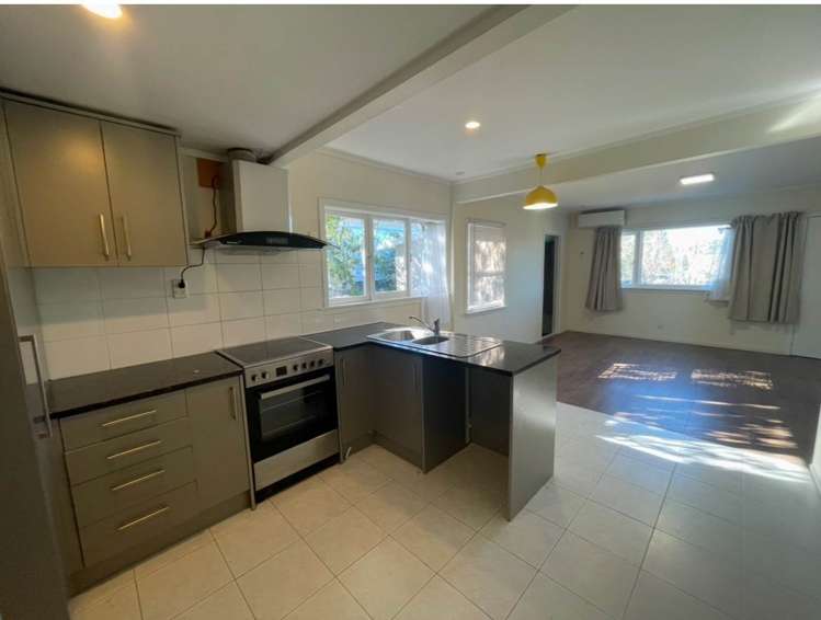 B/16 Reeves Road Pakuranga_5
