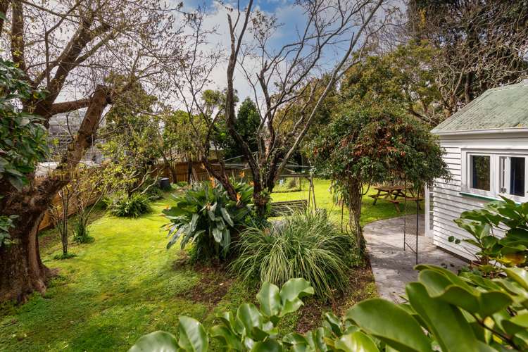 5 Leone Terrace Mount Albert_17