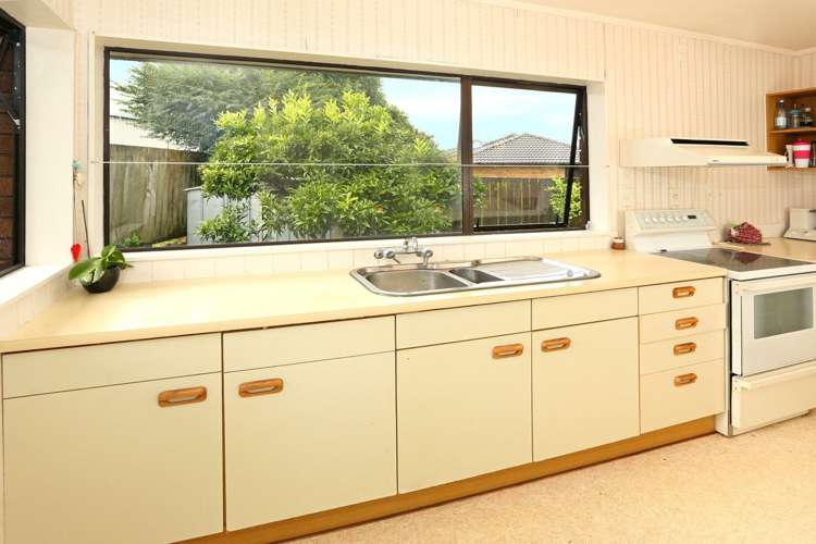 5/409 West Coast Road Glen Eden_3