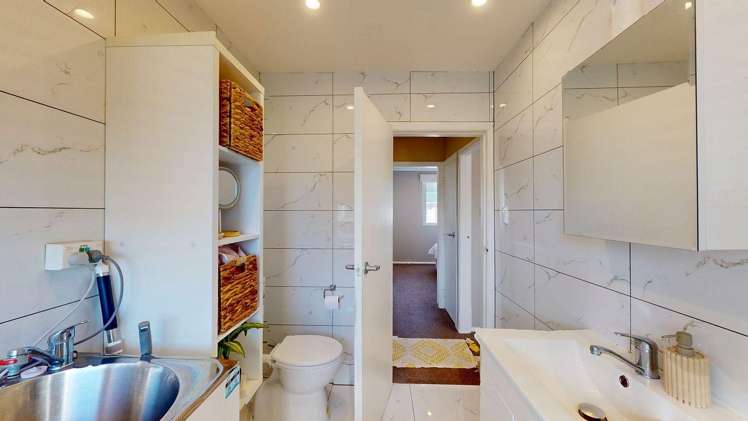 2/6 Keys Street 11306_10