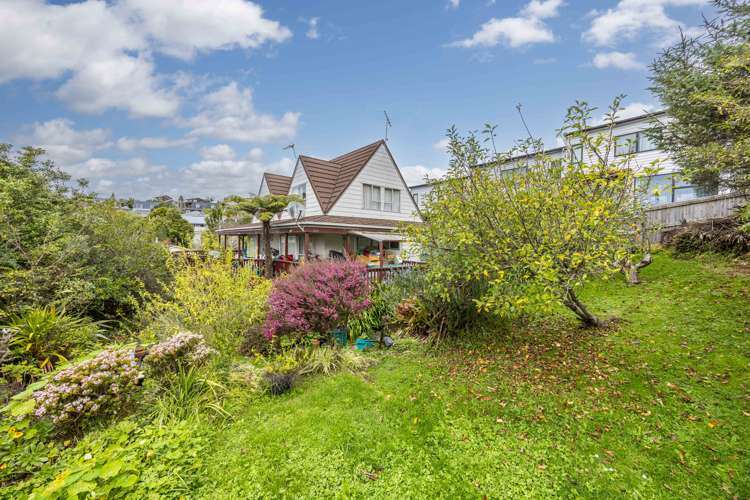 72 Langana Avenue Browns Bay_10