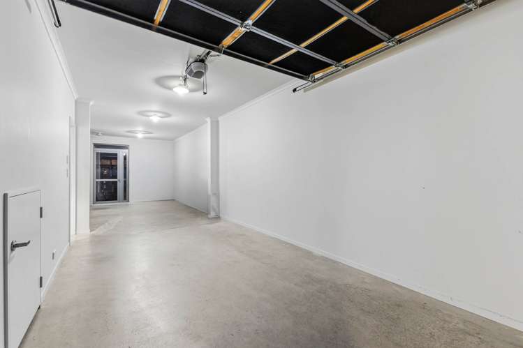 35 Pencaitland Drive Flat Bush_6