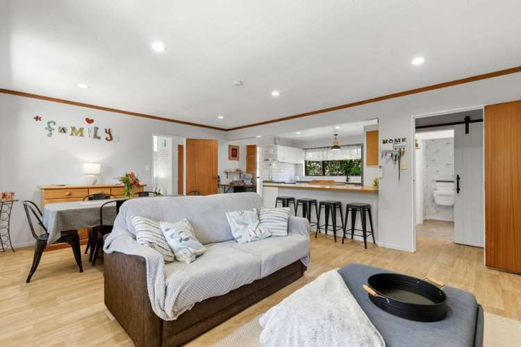 16 The Anchorage Waikawa_11