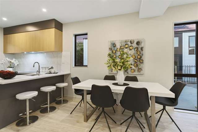 3/20 Eban Avenue Hillcrest_4