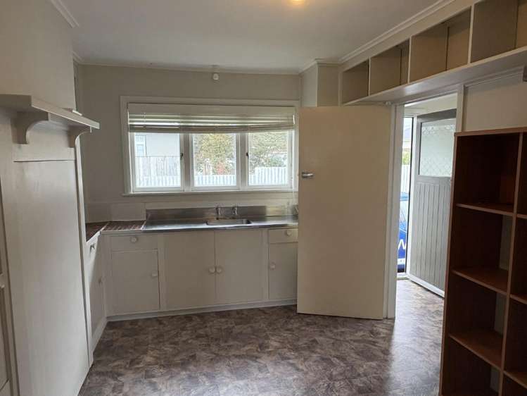 202 Bath Street Levin_1