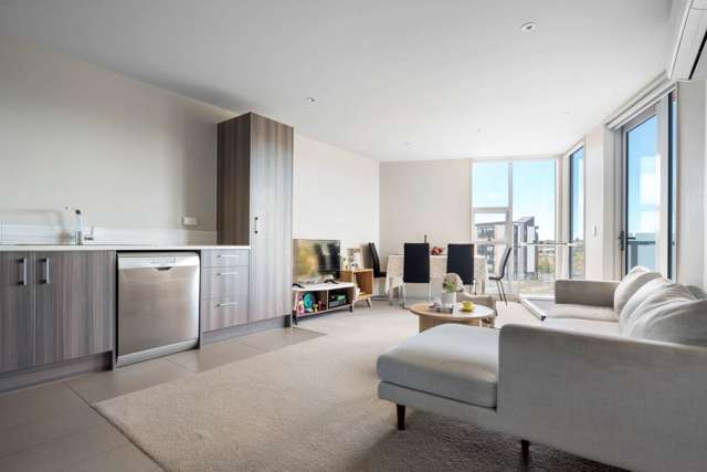 402/1 Rose Garden Lane Albany_2
