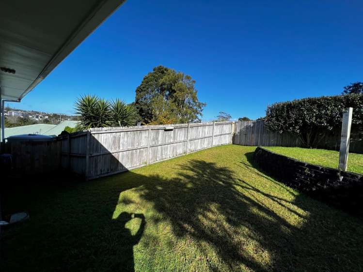 1/39 Camrose Place Glenfield_18