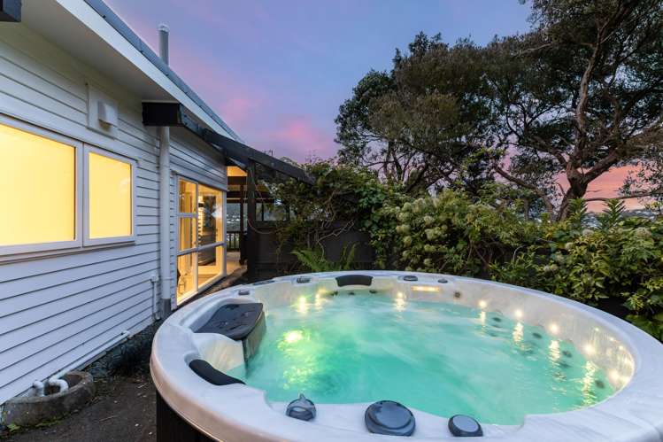 5 Lethenty Way Karori_36