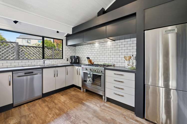 78 Iles Road Lynmore_9