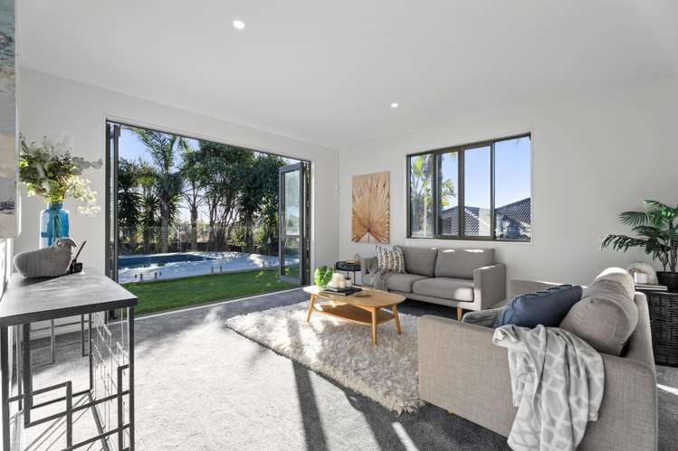 48 Columbia Crescent Beachlands_22