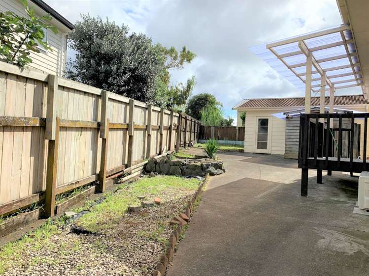 2/6 James Walter Place Mount Wellington_13