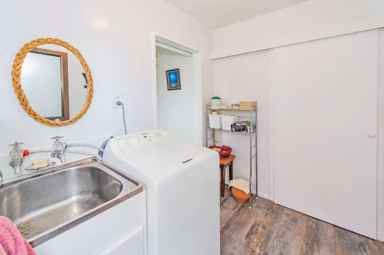 8 Saint James Street Southbridge_10