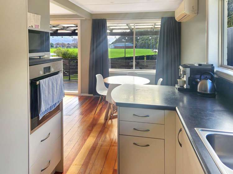 Address withheld 1369_2