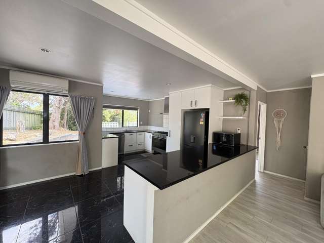 52 Onerahi Road 11614_3