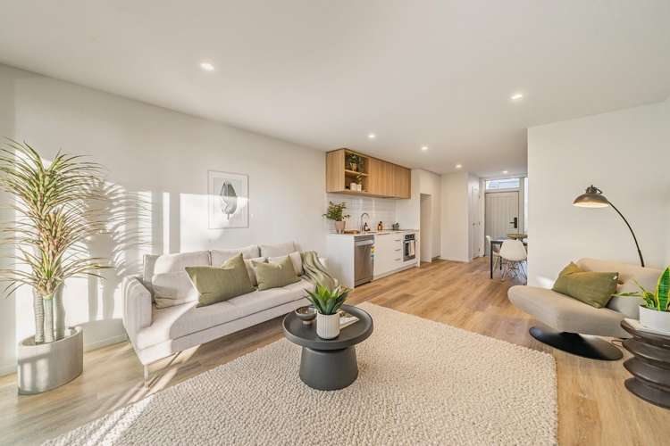 Unit 11/1 Nikau Grove Woburn_8