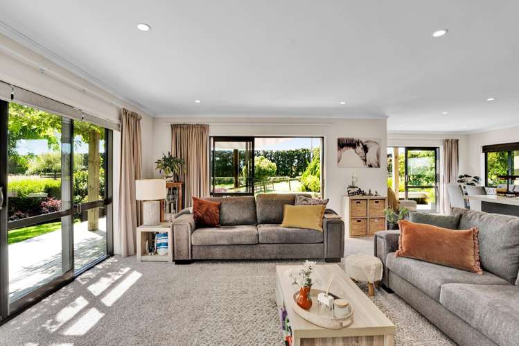 88 Te Arei Road East Lepperton_12