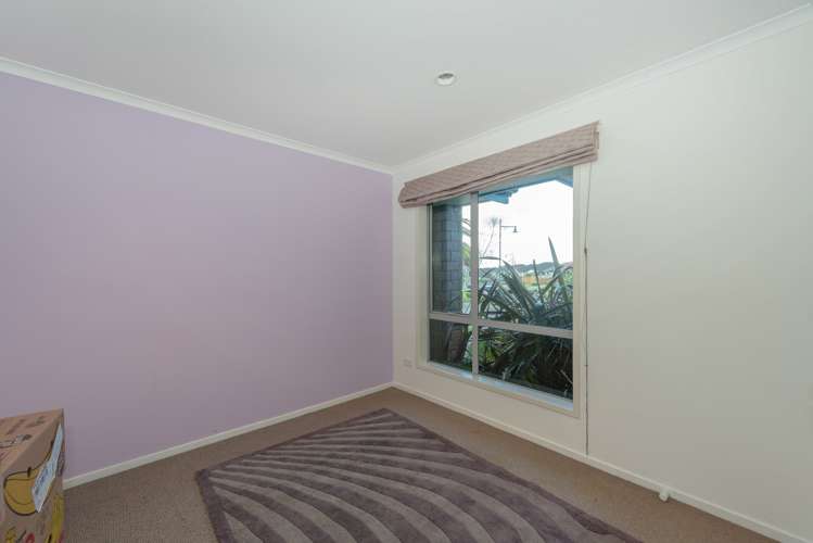 17 Hawkridge Rise Huntington_21