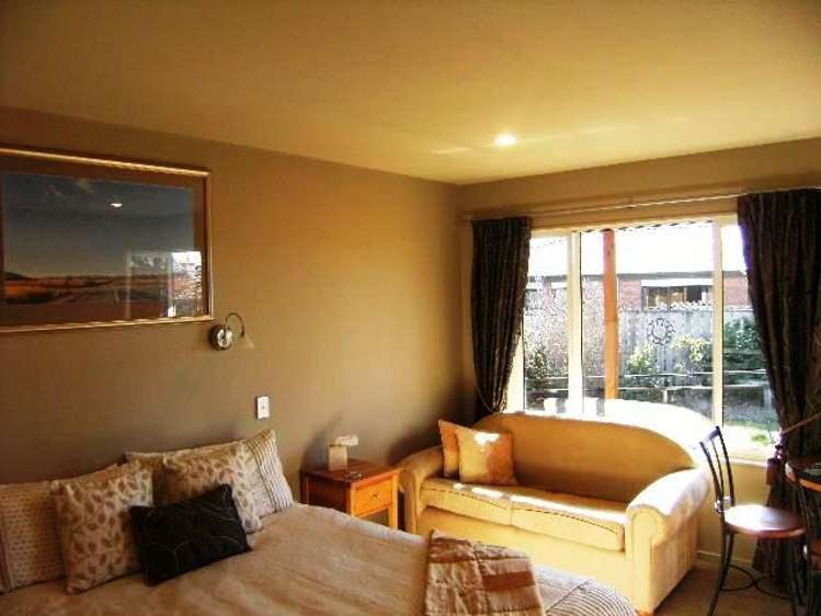 15 Melland Place Te Anau_8