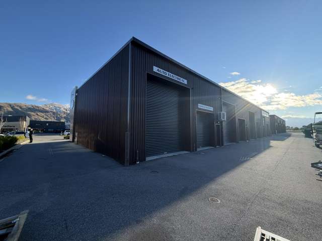 6-8 Umbers Street Wanaka_4