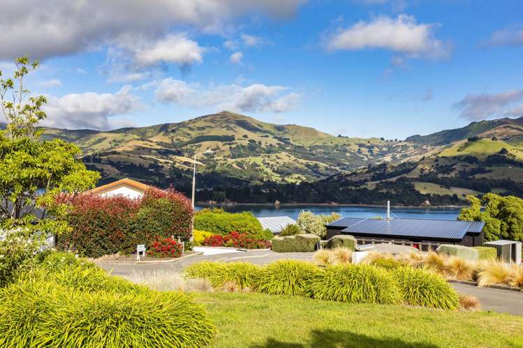 24 and 26 Ngaio Grove Duvauchelle_24