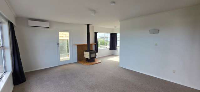  44 Manuka Street Ōtaki Beach_4