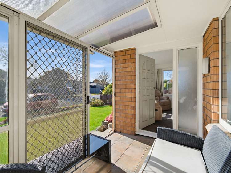 2/9 Lombard Place Avonhead_8