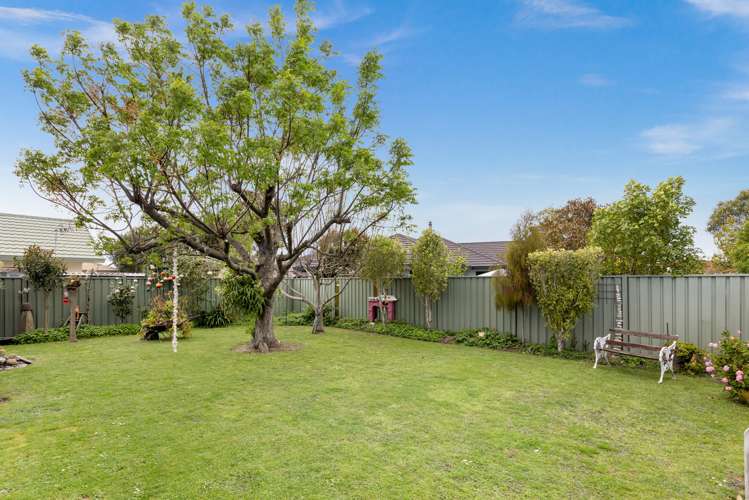 79 Kensington Drive Taradale_17