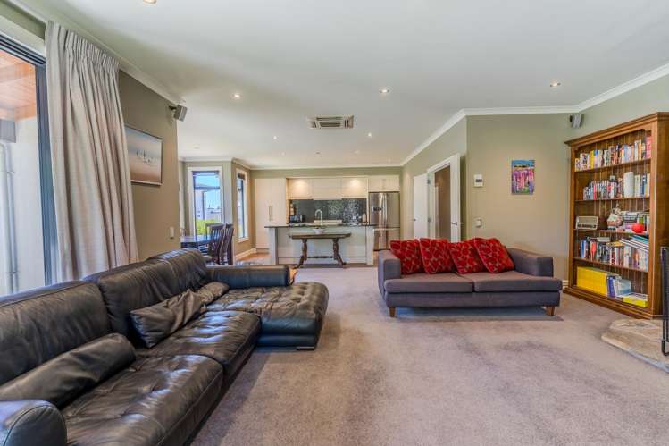 44 Rhoboro Road Twizel_11